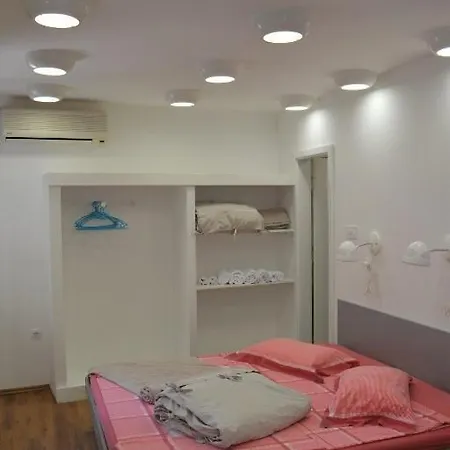 Vicencin Place Downtown