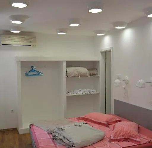 Vicencin Place Downtown